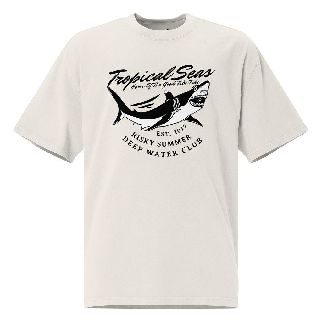 Camiseta holgada y desgastada del Club de Aguas Profundas Sharky